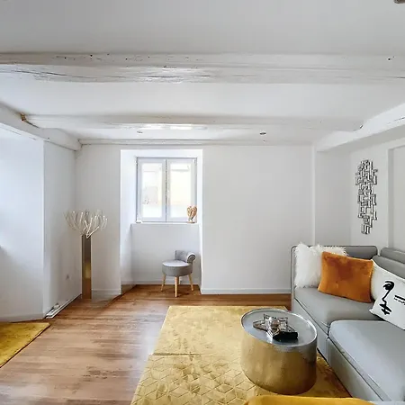 L'Appartement *